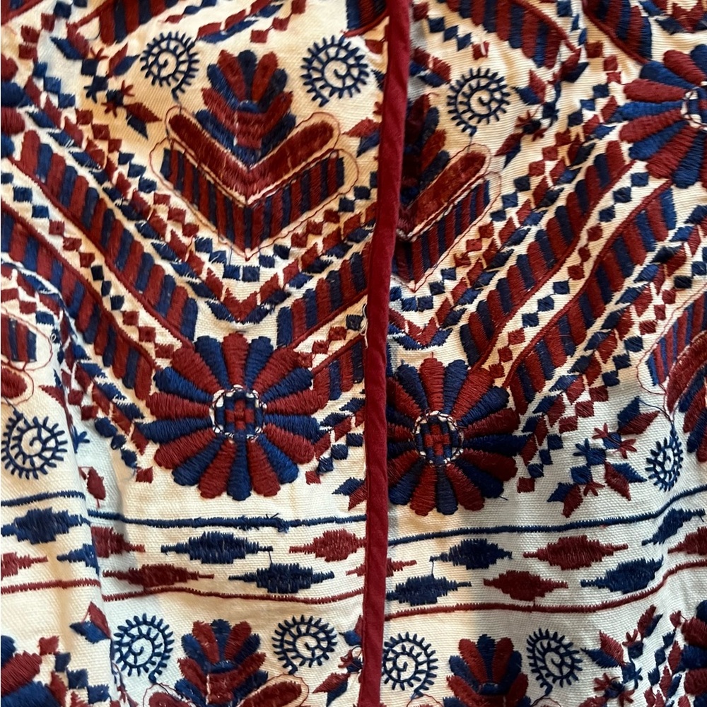 Blue And Red Geometric Patterns On 100% Cotton Ja… - image 4